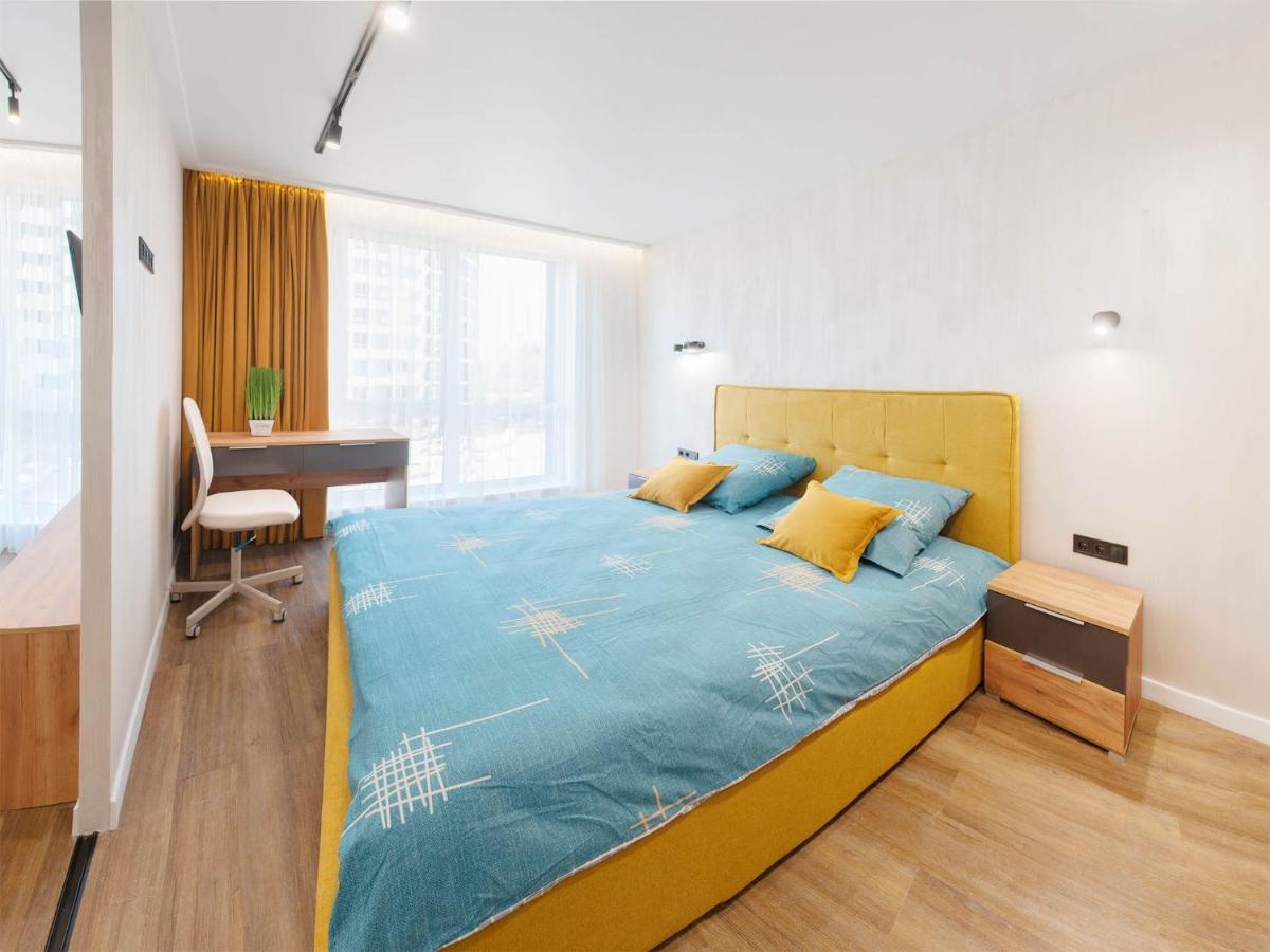 сучасні в новобудові Apartment