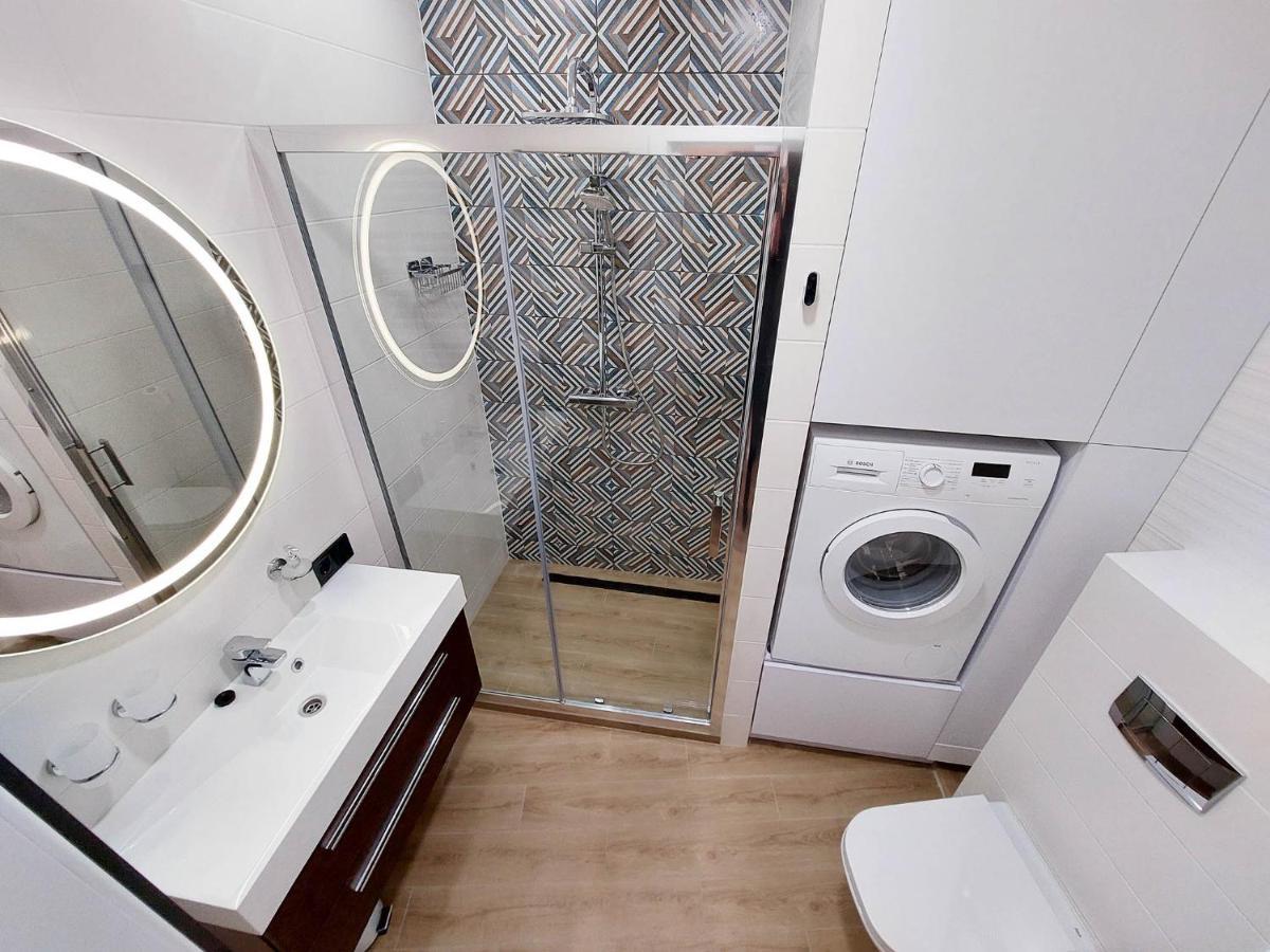 сучасні в новобудові Apartment