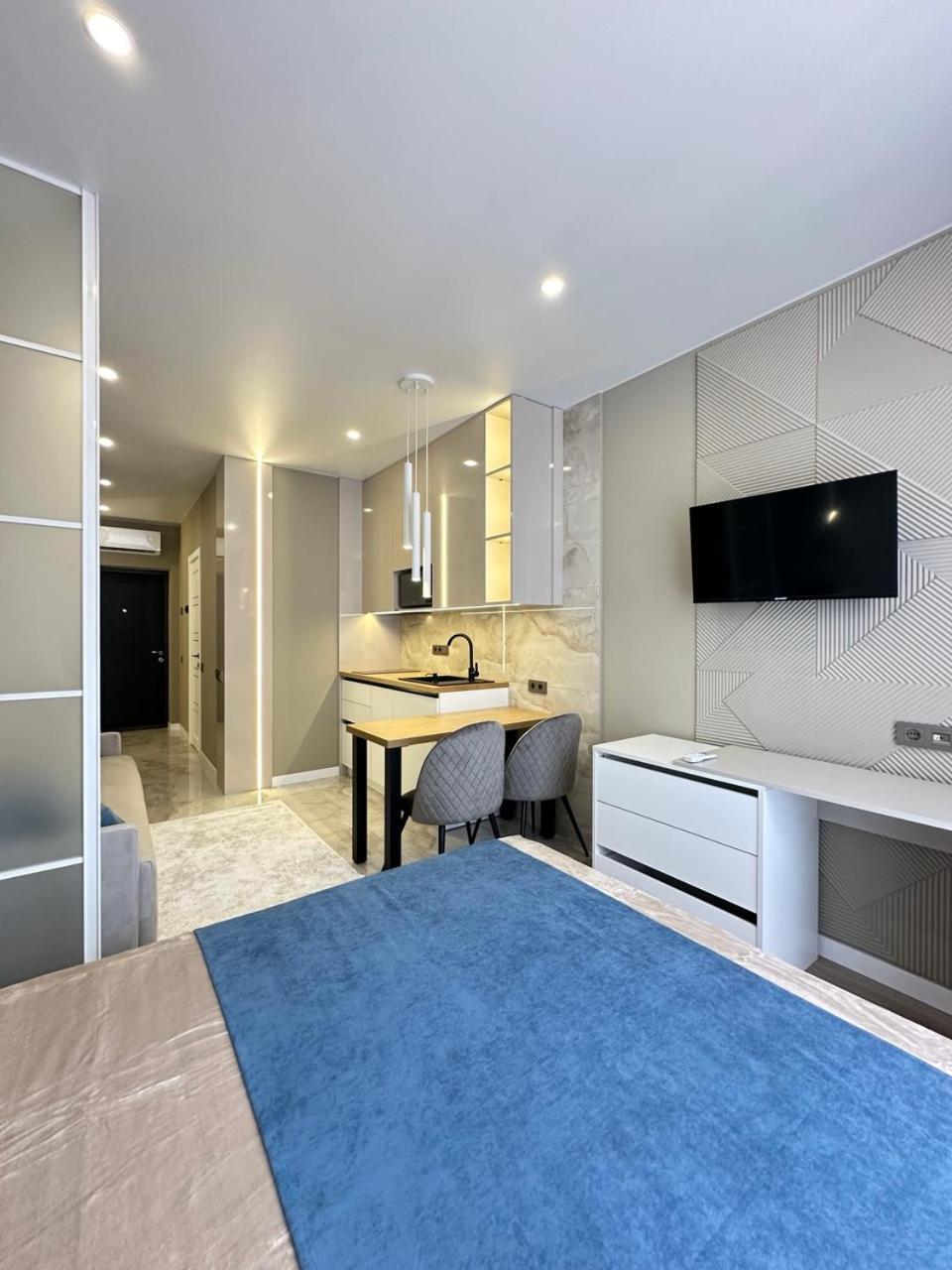 Apartment сучасні в новобудові Lviv