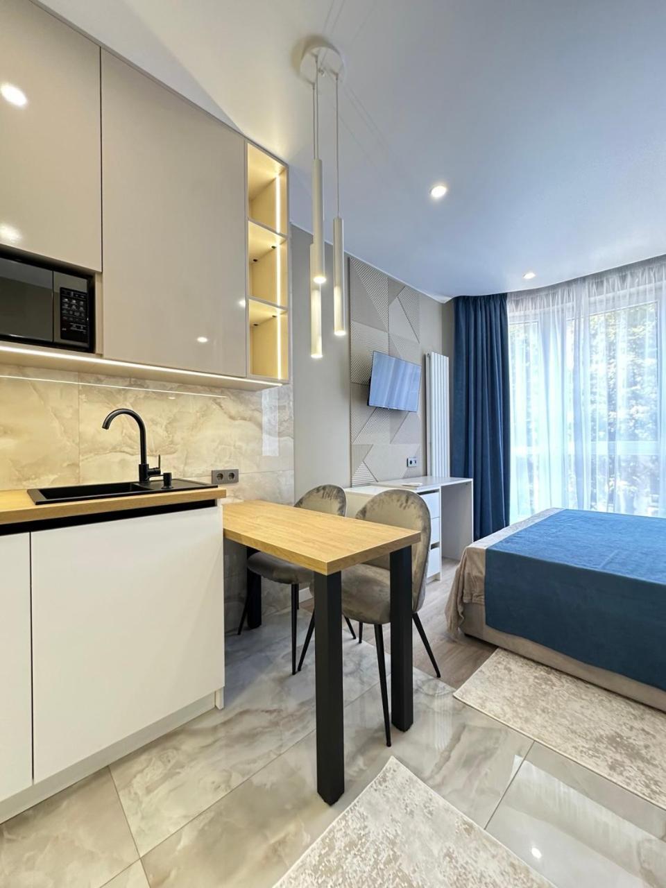сучасні в новобудові Apartment *
